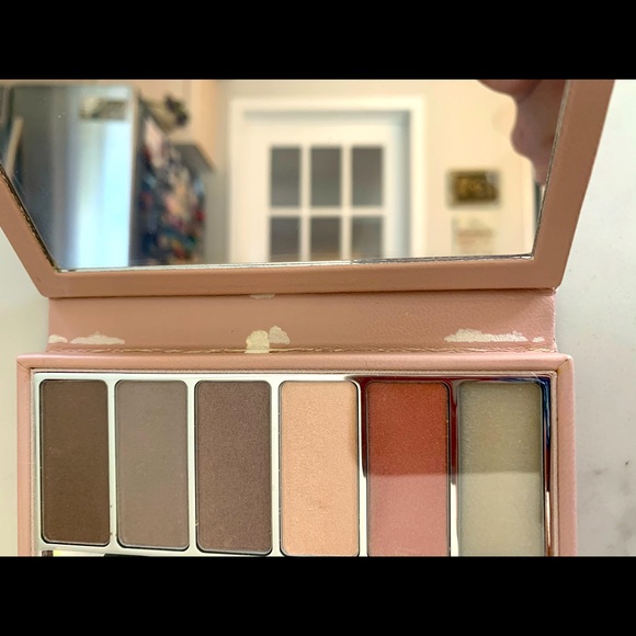 Christian Dior makeup palette - Picture 3 of 16